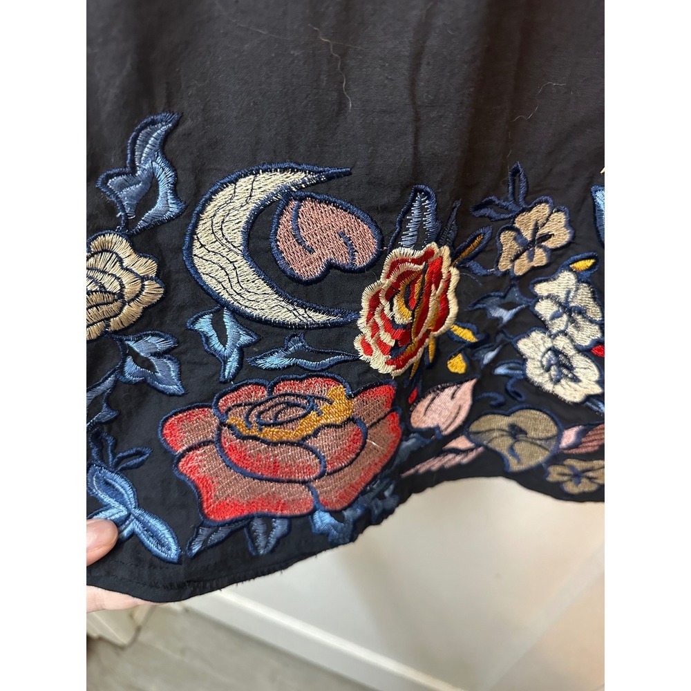 Velzera Womens Black Cotton Embroidered Floral‎ Moon Tunic Blouse Top 1XL Boho - Picture 3 of 6